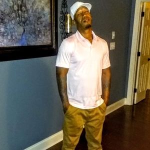 Meet your Posher, Larry